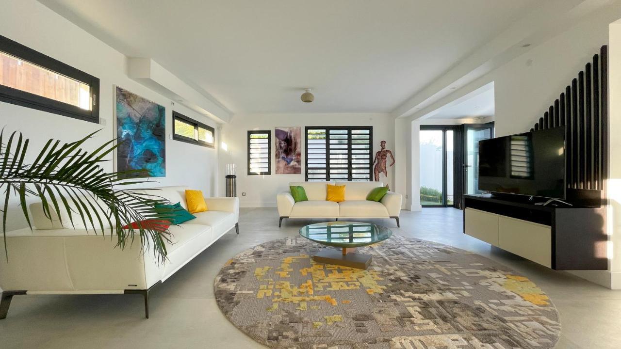 Luxury Villa Beach And Putt Avec Acces Plage Saint-Francois  Exterior foto